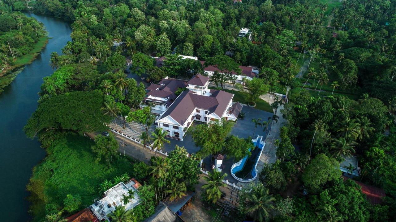 Hotel Heritage Plaza Kottayam Ngoại thất bức ảnh