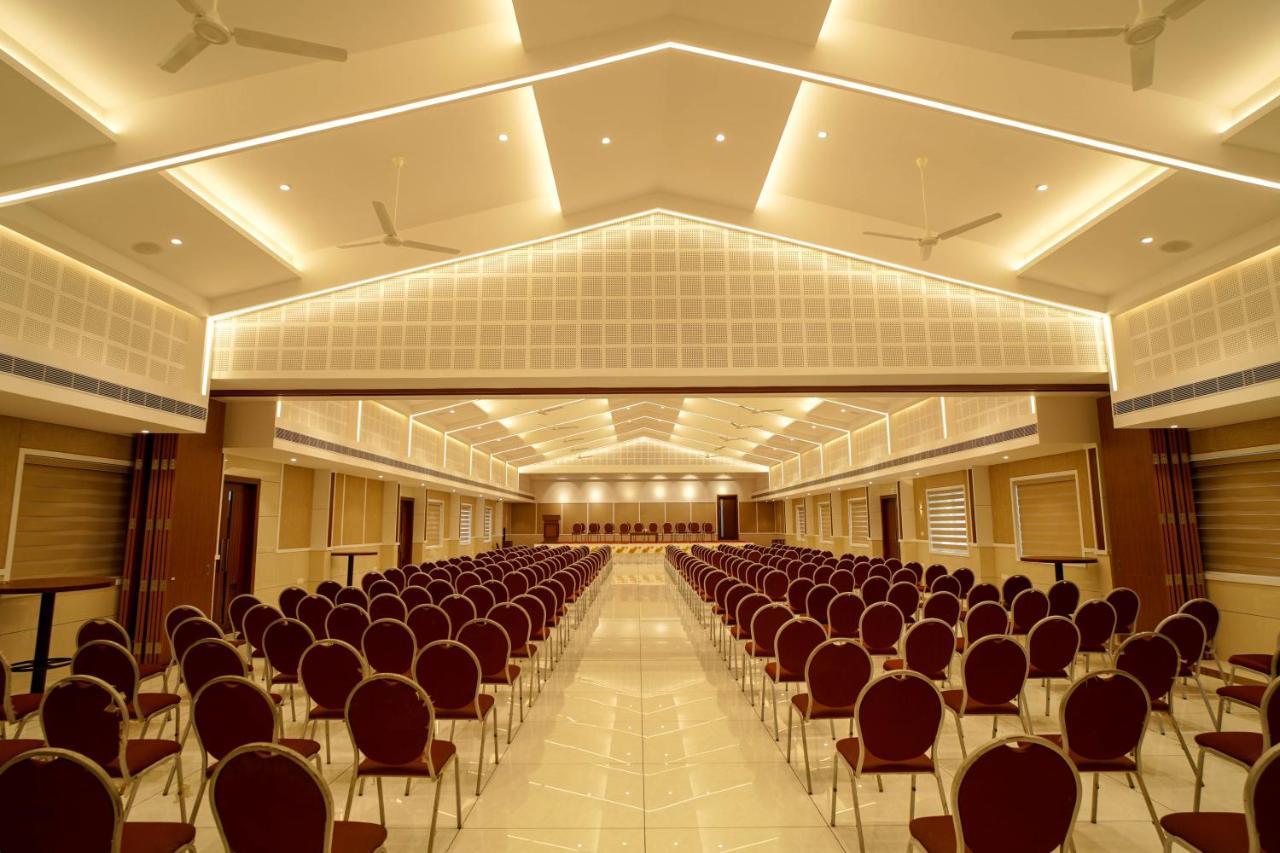 Hotel Heritage Plaza Kottayam Ngoại thất bức ảnh