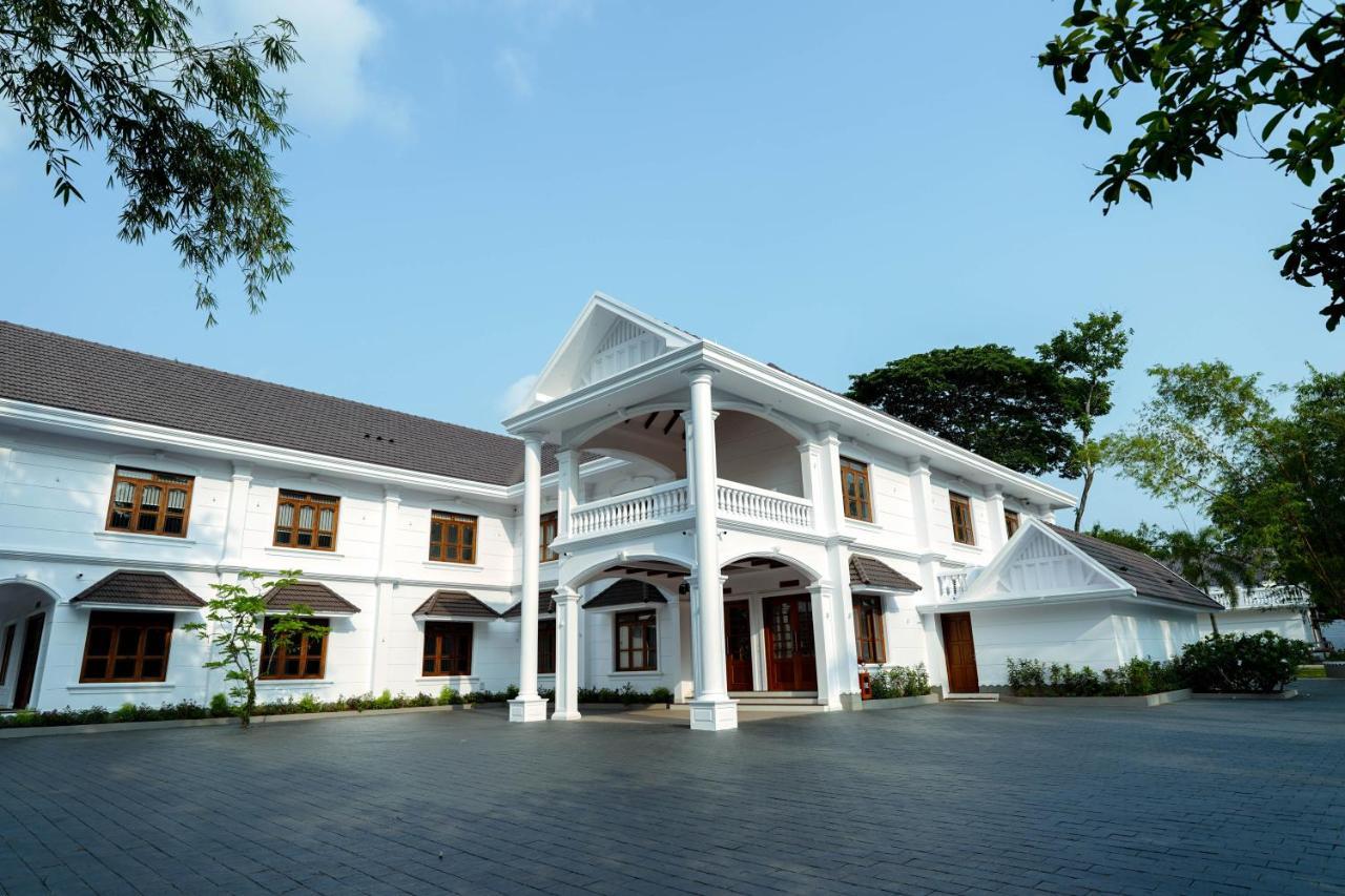 Hotel Heritage Plaza Kottayam Ngoại thất bức ảnh