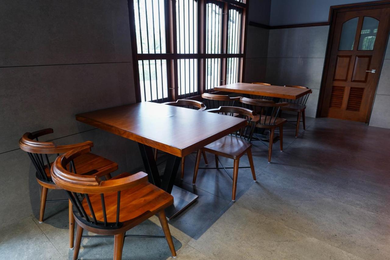 Hotel Heritage Plaza Kottayam Ngoại thất bức ảnh